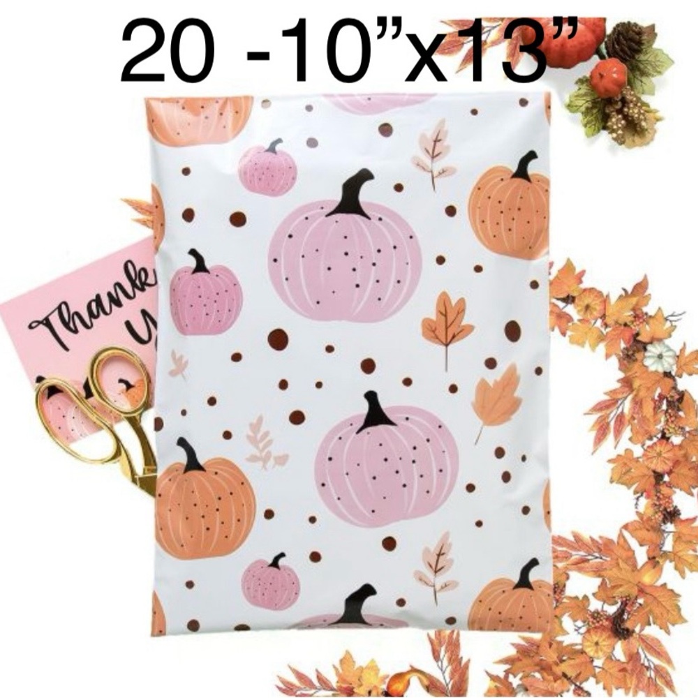 20 -Pumpkin Poly Mailers 10”x13”